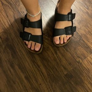black Birkenstock’s